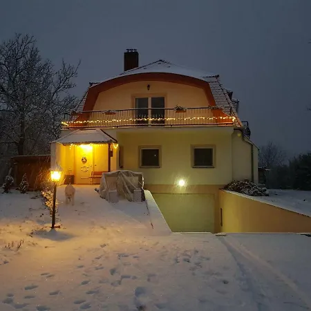 Gaestehaus Stein בית הארחה