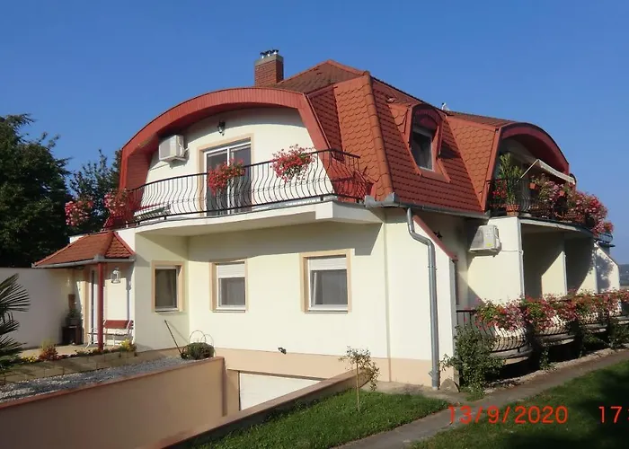 בית הארחה Gaestehaus Stein Nemesbükk