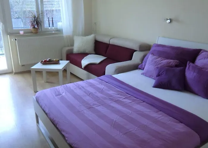 Gaestehaus Stein 3* Nemesbükk