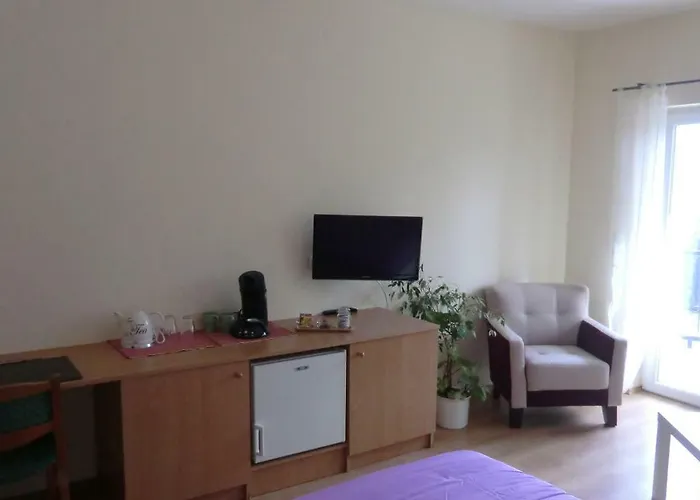 Gaestehaus Stein בית הארחה